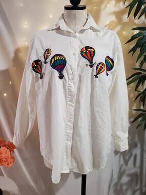Accordeon VTG Hot Air Balloon Embroidered Button Up Shirt Womens Size S Rainbow